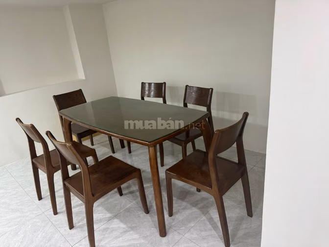 Cho thuê nhà 3 tầng 1 lửng full nội thất, ngõ 105 Láng Hạ