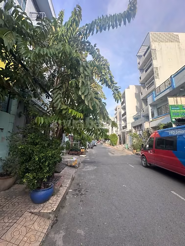 Bán gấp nhà mặt tiền đường số 39, phường Tân Quy, Quận 7
