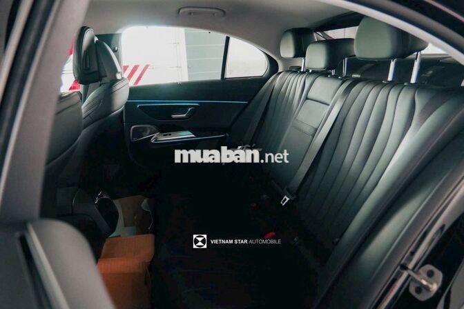 Mercedes E200 Exclusive | Giảm 350tr 1 XE