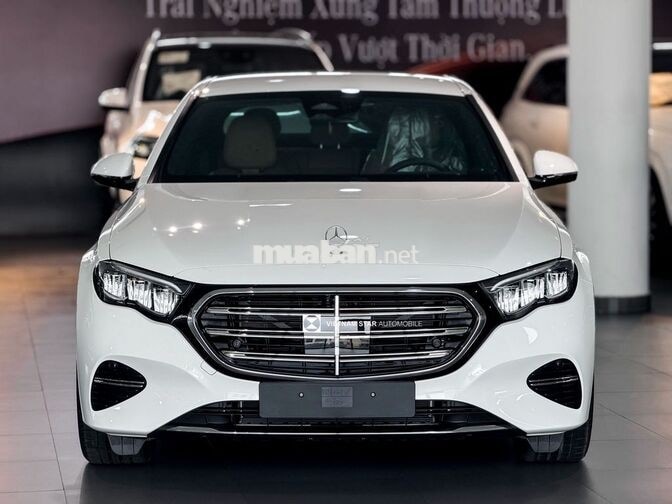 Mercedes E200 Exclusive | Giảm 350tr 1 XE