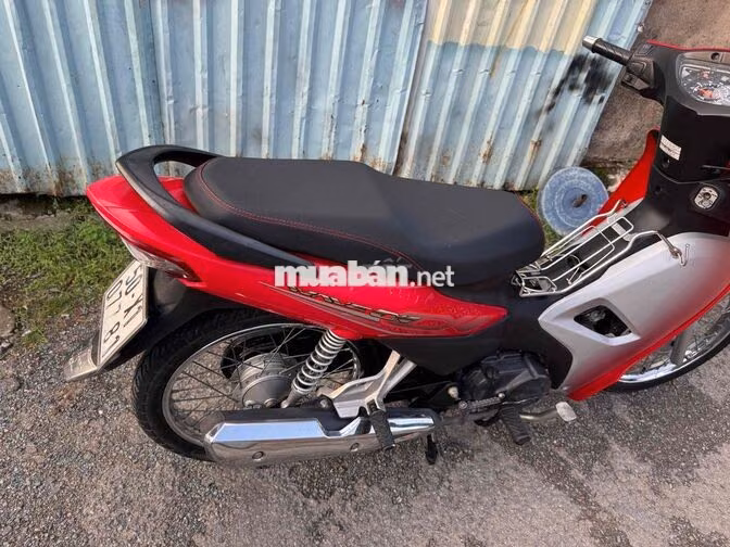 Honda Wave 2019 Số sàn màu Đỏ