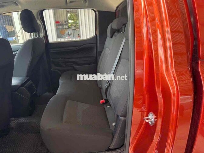 Ford Ranger XLS 2024 Số tự 2 cầu