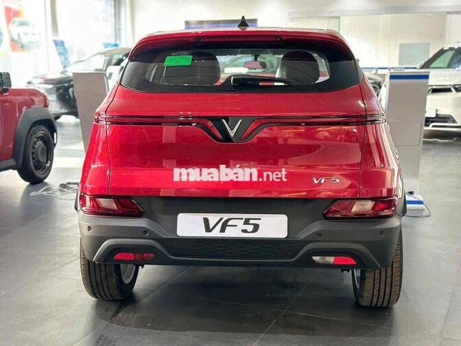 VF5 Đỏ, Trắng, Xám. Tài xế Xanh SM 35 TR nhận xe