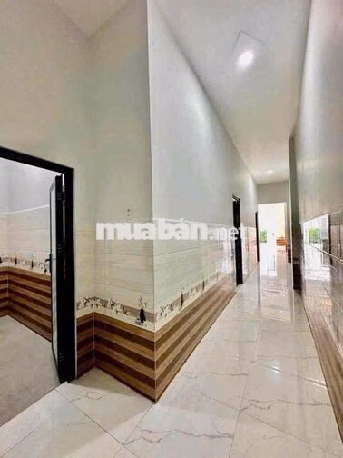 Nhà thuê p5 đường thông mới làm kp9 2pn