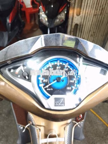 FUTURE FI 125 CC ĐẦU 2015 BSTP 9 CHỦ MÂM ĐĨA ZIN
