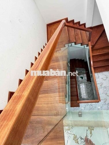 mình chính chủ cần bán nhà 39A Nguyễn Đình Chiểu, giá tốt