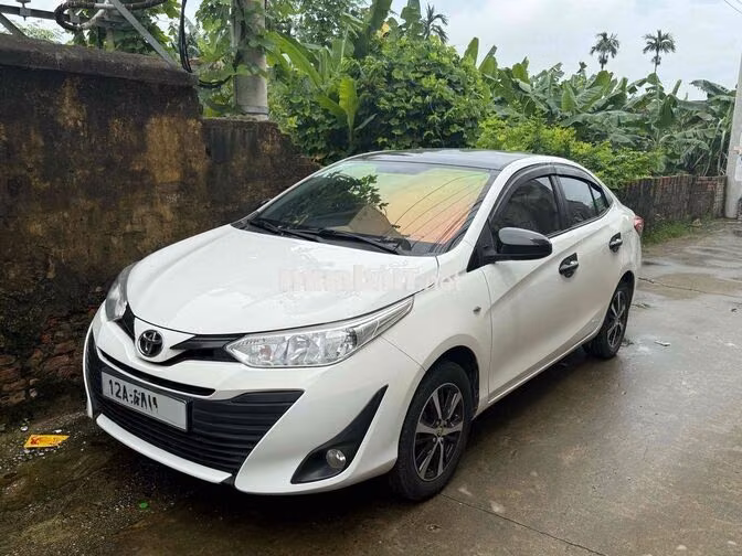 Toyota Vios E 2019 Số sàn Trắng 130000 km