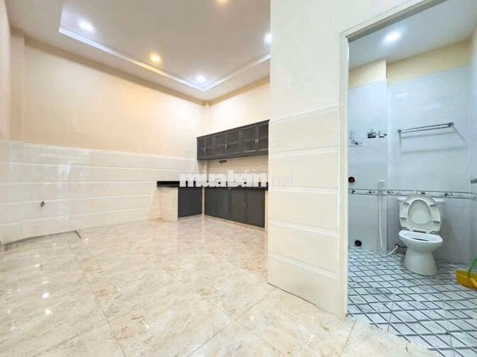 CHO THUÊ NHÀ HẺM XE HƠI, Tân Kỳ Tân Quý, Gần AEON, 16TRIEU, 4 TẦNG