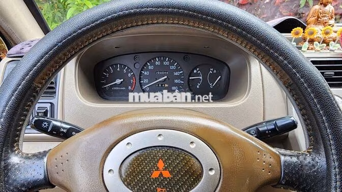 Mitsubishi Jolie Đen 204048 km