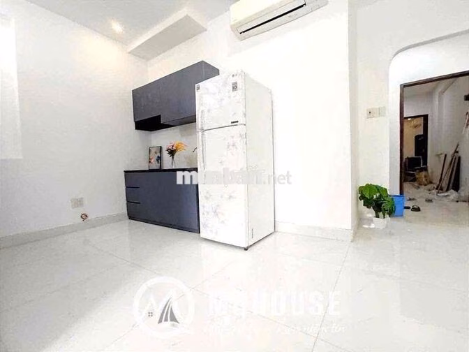 căn hộ 50m2 ngay tại khu bàu cát có thang máy - Bancol