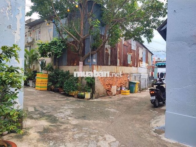 Nhà nhỏ xinh, phù hợp nhu cầu hẻm rộng, yên tĩnh, trật tự