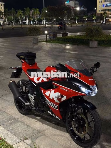 Suzuki GSX-R150 4000km màu Đỏ