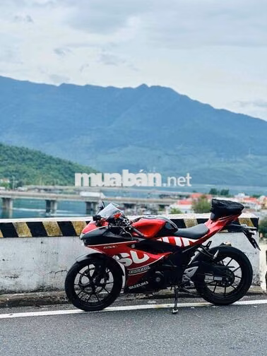 Suzuki GSX-R150 4000km màu Đỏ
