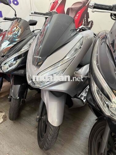 PCX 2018 Xám 14 ngan km đẹp ken chính chủ máy rin