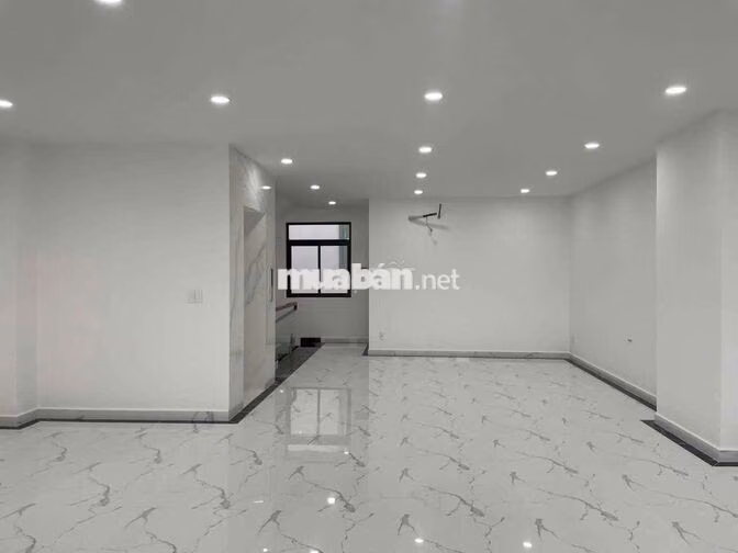Cho thuê nhà mặt tiền Nguyễn Thị Nhung - KĐT Vạn Phúc City
