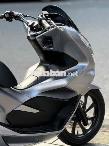 PCX 2018 Xám 14 ngan km đẹp ken chính chủ máy rin