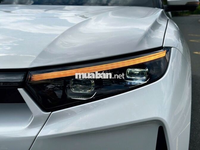 SIÊU LƯỚT 1.400KM - VF9 PLUS 26 - BẢN 6 GHẾ