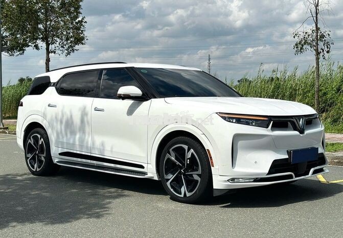 SIÊU LƯỚT 1.400KM - VF9 PLUS 26 - BẢN 6 GHẾ