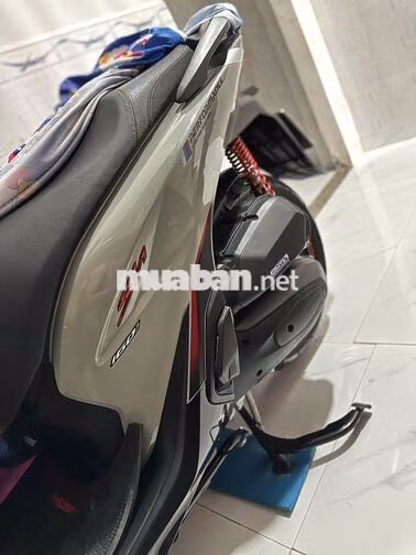 SH125 ABS, Xám Xi Măng, odo 7k (Xe trùm mền)