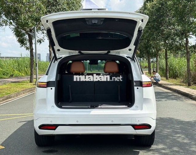 SIÊU LƯỚT 1.400KM - VF9 PLUS 26 - BẢN 6 GHẾ