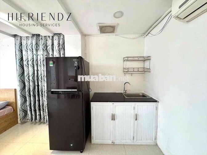 CHO THUÊ STUDIO GẦN ĐH SƯ PHẠM, Y DƯỢC, UEH CÓ THANG MÁY HẦM XE RỘNG