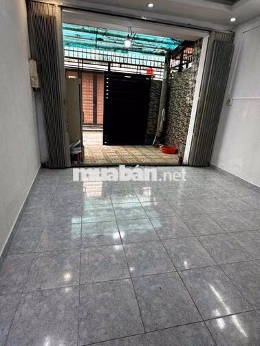 nhà nguyên căn 4x12 tr 1 lầu 2pn 2vs nguyễn văn Lạc p21 Q.bình thạnh