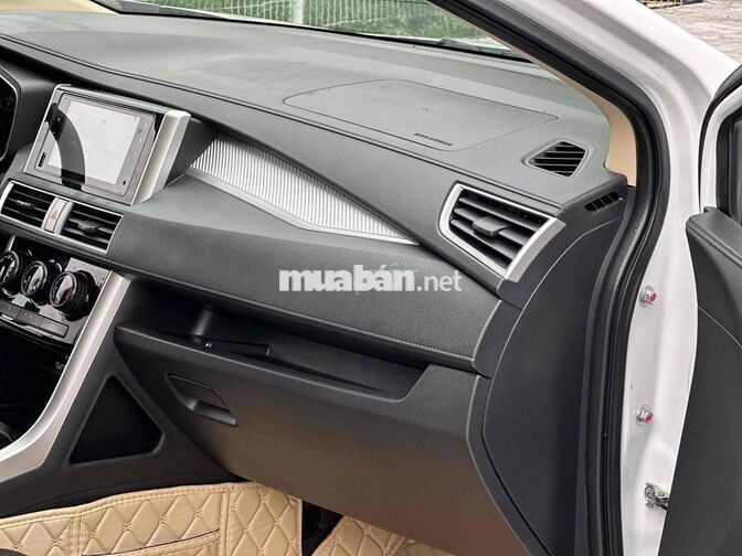 Mitsubishi Xpander 2021 Số sàn 70000 km Trắng