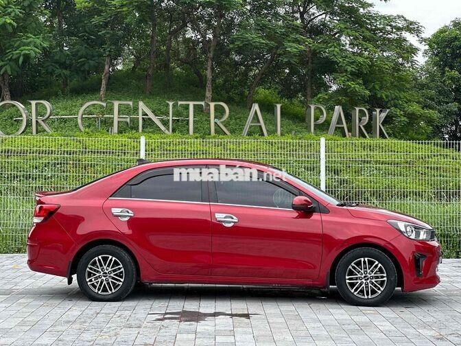 Kia Soluto bản đủ Số sàn 82000 km Đỏ