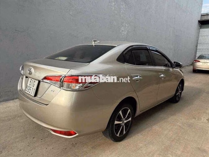 Toyota Vios 2018  Số tự động Vàng cát 30.000 km