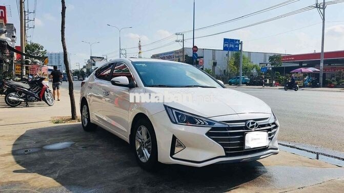 Hyundai Elantra 2021 1.6AT Trắng 28.000km