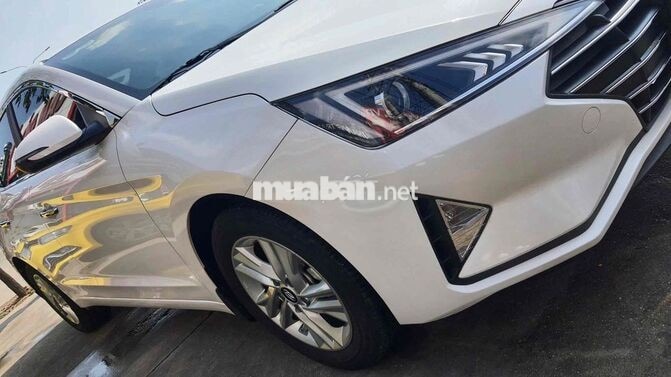 Hyundai Elantra 2021 1.6AT Trắng 28.000km