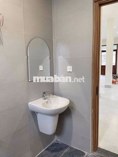 Mặt bằng siêu mới Đông y, văn phòng Nguyễn Du, p Lâm Viên