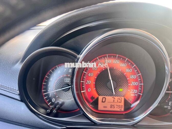 Toyota Yaris 1.5G 2017 Thái Lan Đỏ 85k km