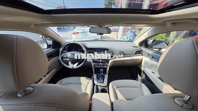 Hyundai Elantra 2021 1.6AT Trắng 28.000km