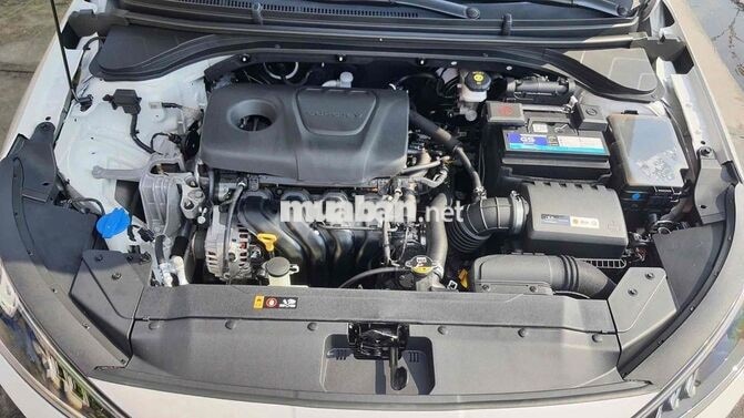 Hyundai Elantra 2021 1.6AT Trắng 28.000km