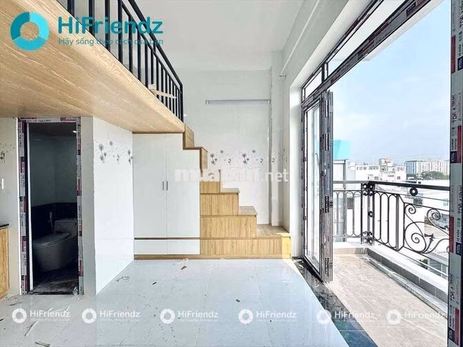 Khai trương toà CHDV mới xây đi bộ qua đại học GTVT, Hutech