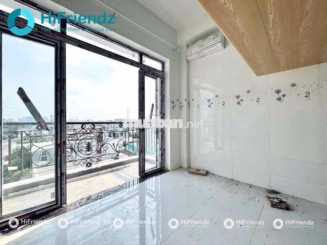 Khai trương toà CHDV mới xây đi bộ qua đại học GTVT, Hutech