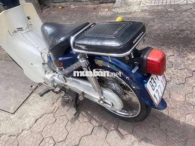 Honda cub 50cc xanh
