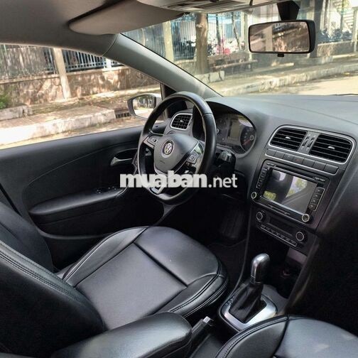 Volkswagen Polo 2018 Trắng 60000 km