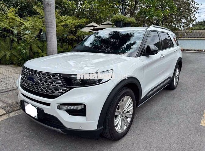 Ford Explorer 2022 Trắng xem xe còn thương lượng