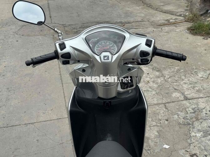 Honda Vision FI 2016 Rất Đẹp, Máy Bao Êm. biển TP