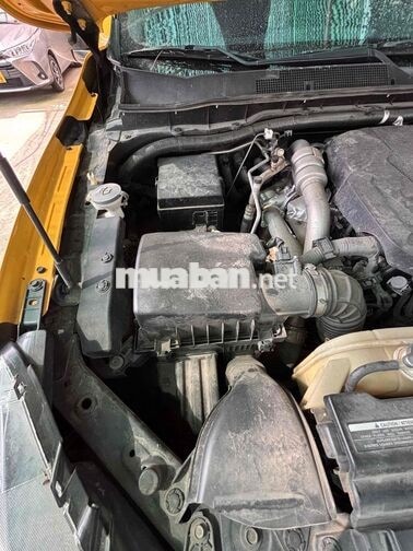 Nissan Navara EL 2022 Tự động Vàng