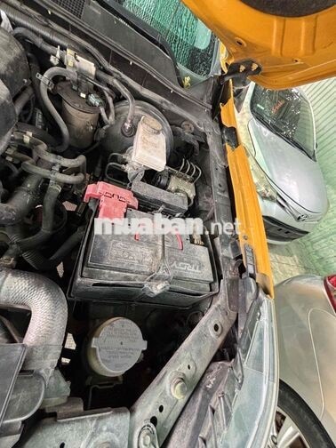 Nissan Navara EL 2022 Tự động Vàng