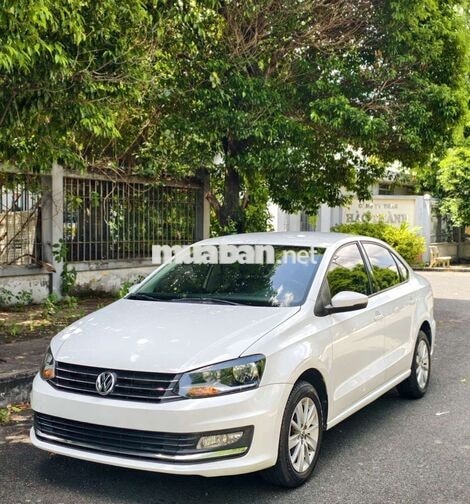 Volkswagen Polo 2018 Trắng 60000 km