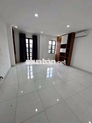 CHO THUÊ NHÀ NHÀ MẶT TIỀN NGUYỄN VĂN LƯỢNG P10 CITYLAND SÁT LOTTE MART