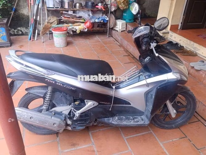 Honda Air Blade 2011 108cc Đen-Bạc