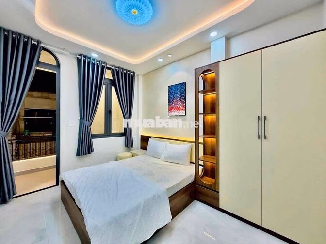Chỉ 110 Tr/M nhà đẹp Lung Linh ngay khu Phố Ẩm Thực Phan Xích Long Phú