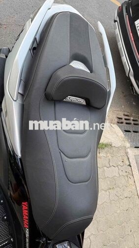 Yamaha Xmax 2024