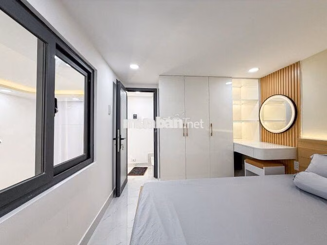 Bán nhà căn góc HXH Phan Văn Trị Bình Thạnh 3 tầng 3PN nở hậu