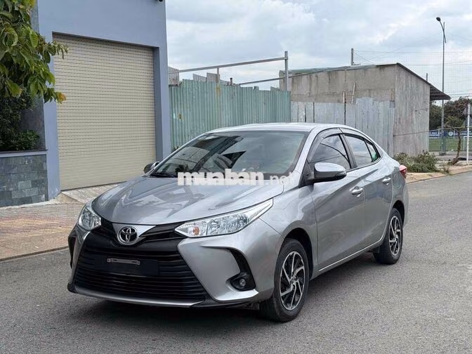 Toyota Vios 2022 Số sàn 65000 km Bạc